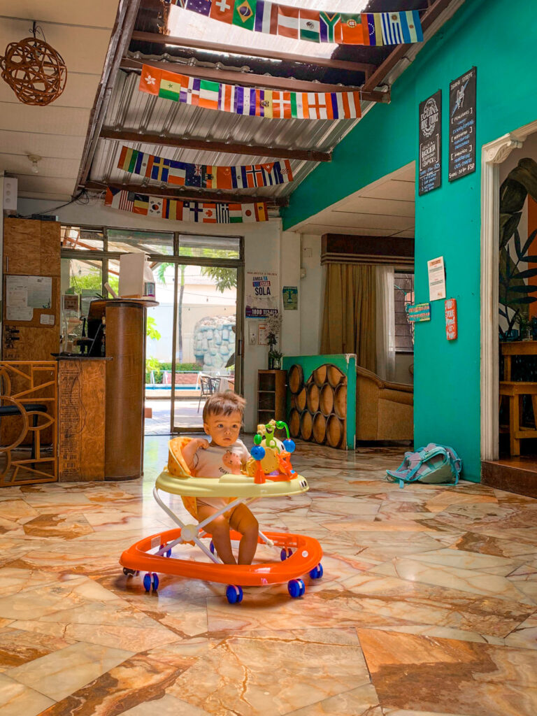 Benefits of staying at a hostel with your kids. Tips for hostel stay with kids.